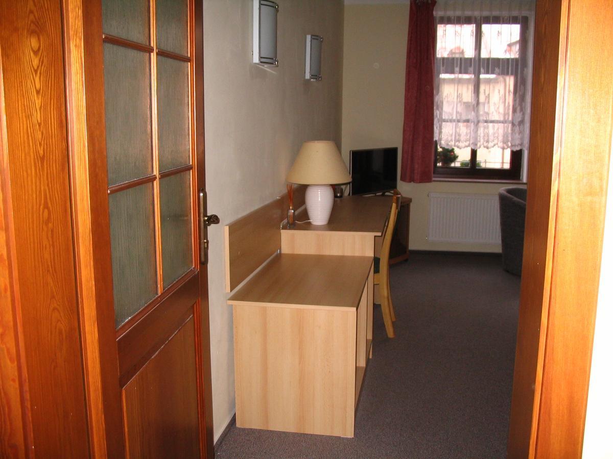 Apartmany Ingeborg Jáchymov Esterno foto