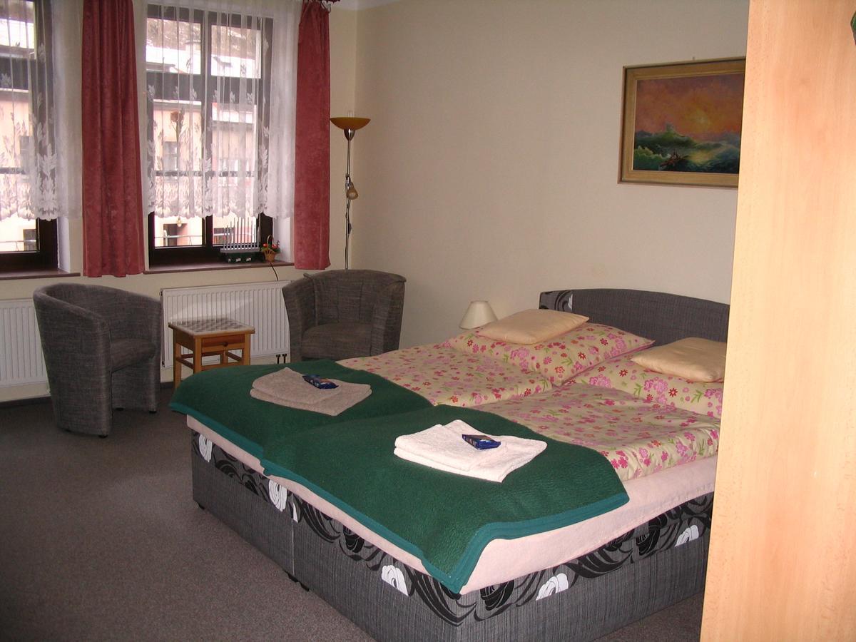 Apartmany Ingeborg Jáchymov Esterno foto