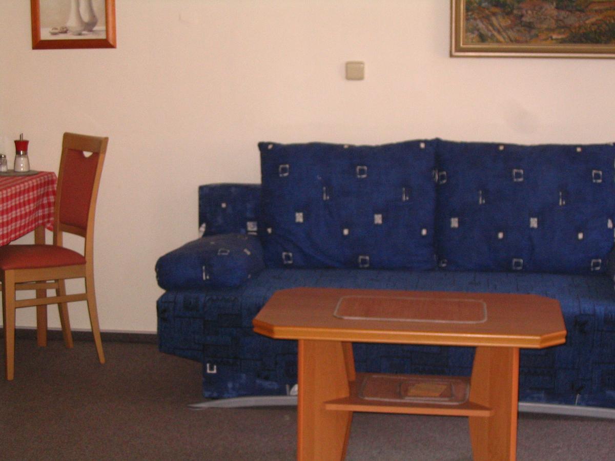 Apartmany Ingeborg Jáchymov Esterno foto